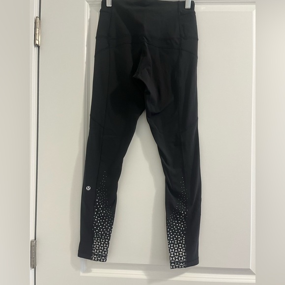 LULULEMON Ice Queen Black Cropped Leggings Women’s Size 4 - Picture 7 of 9